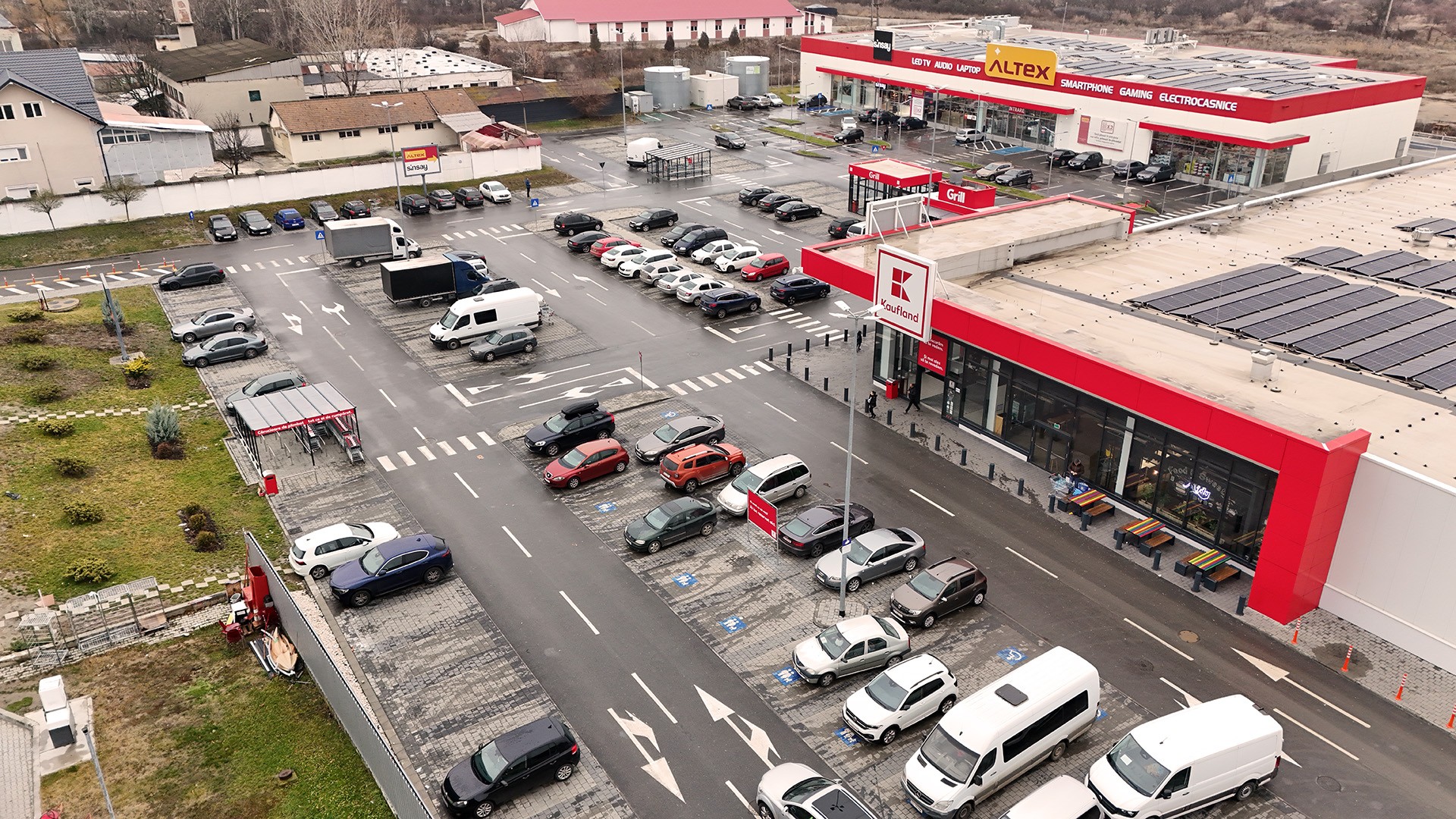 Balș, Olt County (Architecture)