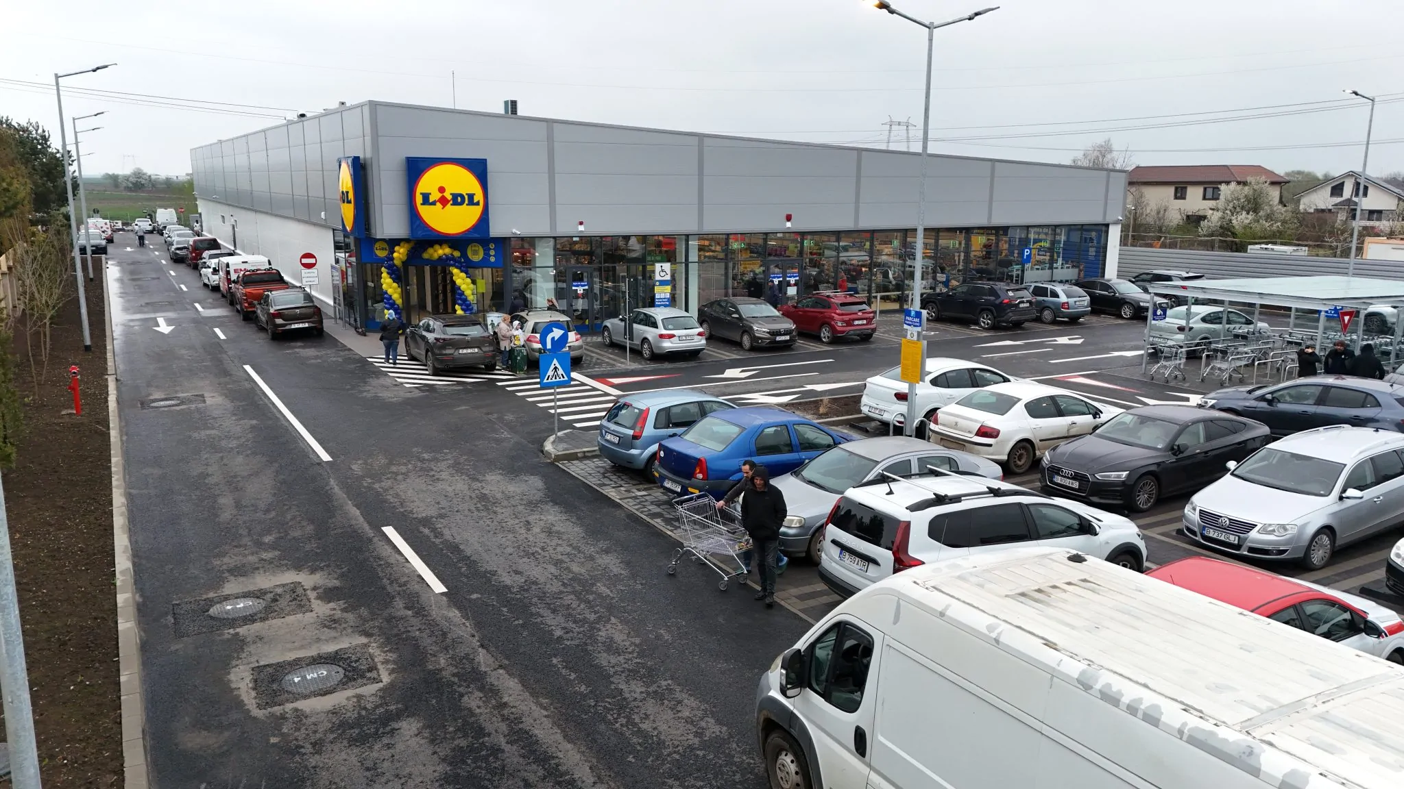 Lidl Berceni Store (Urban Planning, Construction)