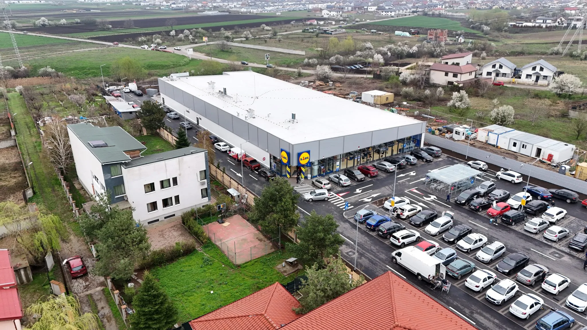 Lidl Berceni Store (Urban Planning, Construction)